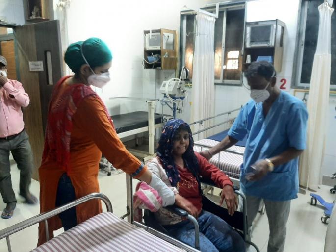 Assault on female doctor in hospital, police begin investigation in mira road mumbai | दवाखान्यात शिरून महिला डॉक्टरवर प्राणघातक हल्ला, पोलीस तपास सुरू Assault on female doctor in hospital, police begin investigation in mira road mumbai | दवाखान्यात शिरून महिला डॉक्टरवर प्राणघातक हल्ला, पोलीस तपास सुरू