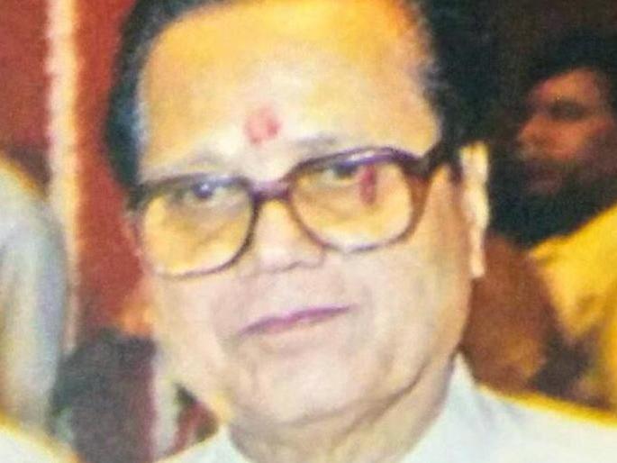 There was no money, no social media, no star running the state government employees union R.G. karnik | ...तेव्हा ना पैसा होता, ना सोशल मीडिया, राज्य कर्मचारी संघटनेचे नेते कर्णिक यांच निधन There was no money, no social media, no star running the state government employees union R.G. karnik | ...तेव्हा ना पैसा होता, ना सोशल मीडिया, राज्य कर्मचारी संघटनेचे नेते कर्णिक यांच निधन