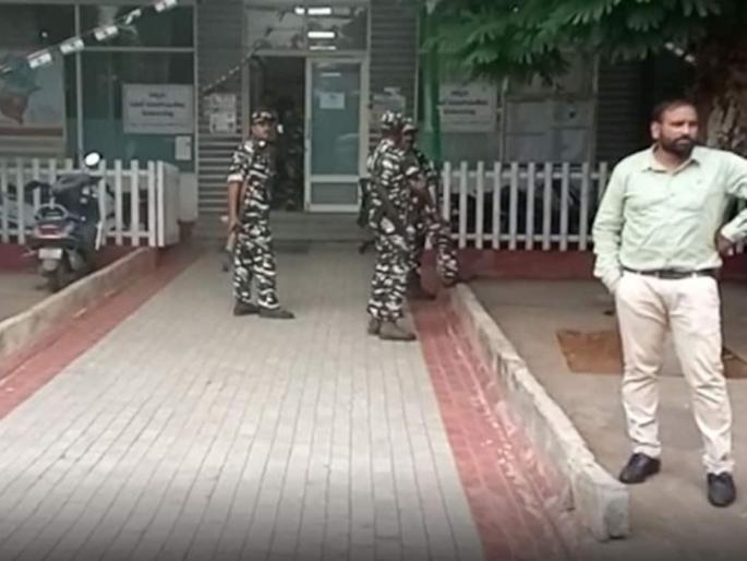 One more person related to PFI arrested, picked up early morning from Jalgaon | PFI शी संबंधित आणखी एकाला अटक, जळगावातून पहाटेच उचलले One more person related to PFI arrested, picked up early morning from Jalgaon | PFI शी संबंधित आणखी एकाला अटक, जळगावातून पहाटेच उचलले