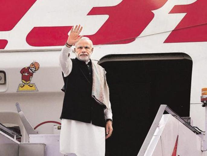 lok sabha election 2019 modi government minister expenditure 393 crore on travel | मोदींसह मंत्र्यांच्या परदेश आणि देशांतर्गत प्रवासावर ३९३ कोटींचा खर्च lok sabha election 2019 modi government minister expenditure 393 crore on travel | मोदींसह मंत्र्यांच्या परदेश आणि देशांतर्गत प्रवासावर ३९३ कोटींचा खर्च