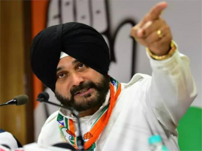 lok sabha election 2019 navjot sidhu on bjp | काळ्या इंग्रजांपासून देशाला मुक्त करा : नवजोत सिद्धू lok sabha election 2019 navjot sidhu on bjp | काळ्या इंग्रजांपासून देशाला मुक्त करा : नवजोत सिद्धू