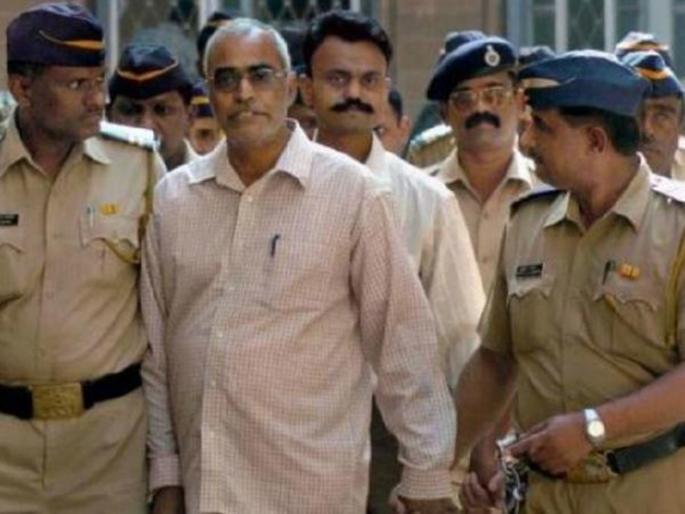 Lok Sabha Election 2019 malegaon blast accused major ramesh upadhyay controversial comment | मालेगाव स्फोटातील आणखी एका आरोपीचे शहीद करकरेंविषयी वादग्रस्त वक्तव्य Lok Sabha Election 2019 malegaon blast accused major ramesh upadhyay controversial comment | मालेगाव स्फोटातील आणखी एका आरोपीचे शहीद करकरेंविषयी वादग्रस्त वक्तव्य