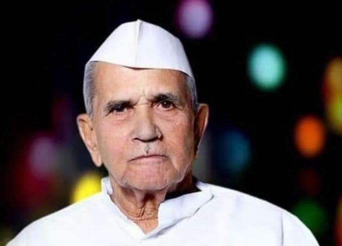 Former MLA Sudhakar Pant Paricharak dies due to corona | माजी आमदार सुधाकरपंत परिचारक यांचे कोरोनामुळे निधन Former MLA Sudhakar Pant Paricharak dies due to corona | माजी आमदार सुधाकरपंत परिचारक यांचे कोरोनामुळे निधन