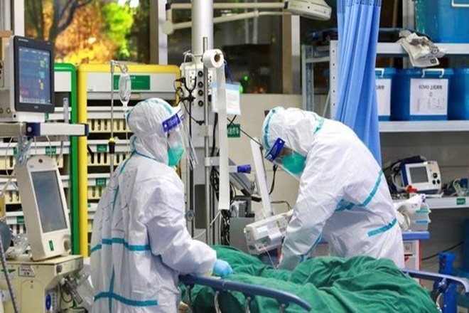 Coronated government doctor opposes 'civil' due to lack of proper treatment | योग्य उपचार मिळत नसल्याने कोरोनाबाधित सरकारी डॉक्टरचा ‘सिव्हिल’ला विरोध Coronated government doctor opposes 'civil' due to lack of proper treatment | योग्य उपचार मिळत नसल्याने कोरोनाबाधित सरकारी डॉक्टरचा ‘सिव्हिल’ला विरोध