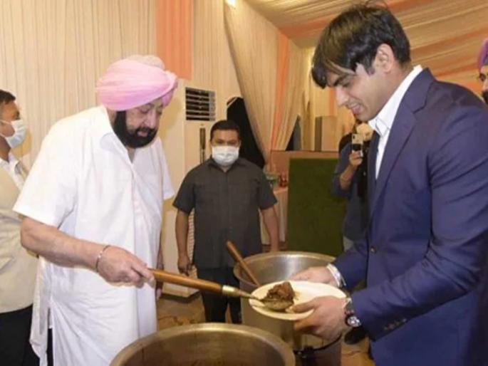The Chief Minister gave a feast of self-made food to the Olympians | मुख्यमंत्र्यांनी स्वत: बनविलेल्या भोजनाची ऑलिम्पिकपटूंना दिली मेजवानी The Chief Minister gave a feast of self-made food to the Olympians | मुख्यमंत्र्यांनी स्वत: बनविलेल्या भोजनाची ऑलिम्पिकपटूंना दिली मेजवानी