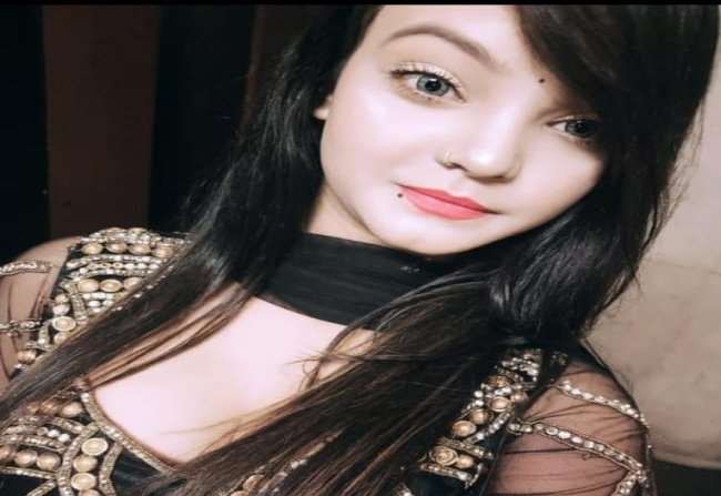 molist from the Beer bar owner's friends, the bar dancer jumps off the roof in delhi, FIR lodged by police | बिअर बार मालकाच्या मित्रांकडून दृष्कृत्य, डान्सरने छतावरुन घेतली उडी