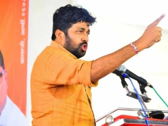 Bachu Kaducha gives shock to Mahayuti; Dinesh Bub is nominated from 'Prahar' | बच्चू कडूंचा महायुतीला 'दे धक्का'; राणांविरुद्ध 'प्रहार'कडून दिनेश बुब यांना उमेदवारी Bachu Kaducha gives shock to Mahayuti; Dinesh Bub is nominated from 'Prahar' | बच्चू कडूंचा महायुतीला 'दे धक्का'; राणांविरुद्ध 'प्रहार'कडून दिनेश बुब यांना उमेदवारी