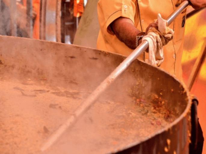 150 people were poisoned by Bhagar-Amati, the same in Ranale | भगर-आमटीतून झाली १५० जणांना विषबाधा; रनाळेतील घटना, प्रकृती स्थीर 150 people were poisoned by Bhagar-Amati, the same in Ranale | भगर-आमटीतून झाली १५० जणांना विषबाधा; रनाळेतील घटना, प्रकृती स्थीर