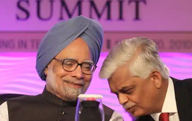 Dr. Manmohan Singh's former adviser orders online liquor, bribes 24,000 | डॉ. मनमोहनसिंगांच्या माजी सल्लागाराने मागवली ऑनलाईन दारू, आरोपीने घातला गंडा Dr. Manmohan Singh's former adviser orders online liquor, bribes 24,000 | डॉ. मनमोहनसिंगांच्या माजी सल्लागाराने मागवली ऑनलाईन दारू, आरोपीने घातला गंडा