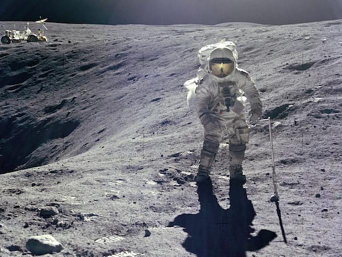 hundreds of missions to the moon; Curiosity never ends... | चंद्रावर शेकडो मोहिमा; कुतूहल काही संपेना... hundreds of missions to the moon; Curiosity never ends... | चंद्रावर शेकडो मोहिमा; कुतूहल काही संपेना...