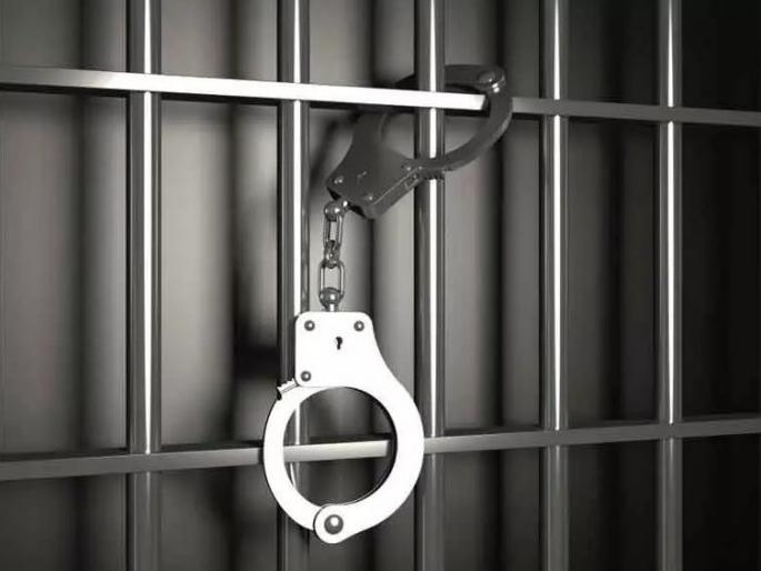 We are dons of Kopargaon, asking for money?; A case has been registered against three persons in ahmednagar | "आम्ही कोपरगावचे डॉन आहोत, पैसे मागतो का?"; तीन जणांविरूद्ध गुन्हा दाखल We are dons of Kopargaon, asking for money?; A case has been registered against three persons in ahmednagar | "आम्ही कोपरगावचे डॉन आहोत, पैसे मागतो का?"; तीन जणांविरूद्ध गुन्हा दाखल