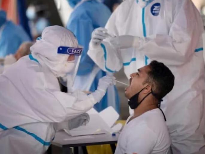 Corona is raising its face again; Four more positives in Akola | कोरोना पुन्हा तोंड वर काढतोय; अकाेल्यात आणखी ‘चार पॉझिटीव्ह’ Corona is raising its face again; Four more positives in Akola | कोरोना पुन्हा तोंड वर काढतोय; अकाेल्यात आणखी ‘चार पॉझिटीव्ह’