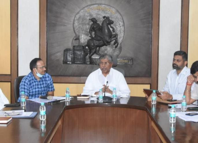 Editorial - Group Universities-Policies and Fears | संपादकीय - समूह विद्यापीठे-नीती व भीती