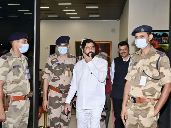 Eknath Shinde:Chief Minister Shinde reached Delhi, Fadnavis also looked back; 'Cabinet pay discussion' with Modi | Eknath Shinde: मुख्यमंत्री शिंदे दिल्लीत पोहोचले, फडणवीसही मागे दिसले; मोदींसोबत 'मंत्रिमंडळ पे चर्चा' Eknath Shinde:Chief Minister Shinde reached Delhi, Fadnavis also looked back; 'Cabinet pay discussion' with Modi | Eknath Shinde: मुख्यमंत्री शिंदे दिल्लीत पोहोचले, फडणवीसही मागे दिसले; मोदींसोबत 'मंत्रिमंडळ पे चर्चा'