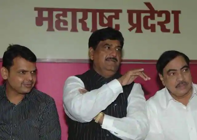 Gopinathrao taught me the lessons of politics, that is to say Devendra fadanvis | गोपीनाथरावांनीच मला राजकारणाचे धडे दिले, ते म्हणायचे देवेंद्र... Gopinathrao taught me the lessons of politics, that is to say Devendra fadanvis | गोपीनाथरावांनीच मला राजकारणाचे धडे दिले, ते म्हणायचे देवेंद्र...