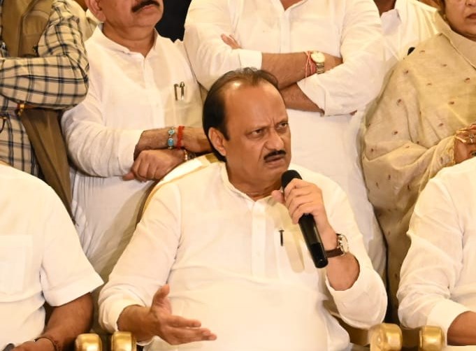 Ajit Pawar's critical opinion on the suspension action on Supriya Sule MP | खा. सुप्रिया सुळेंवरील निलंबनाच्या कारवाईवर अजित पवारांचं परखड मत Ajit Pawar's critical opinion on the suspension action on Supriya Sule MP | खा. सुप्रिया सुळेंवरील निलंबनाच्या कारवाईवर अजित पवारांचं परखड मत