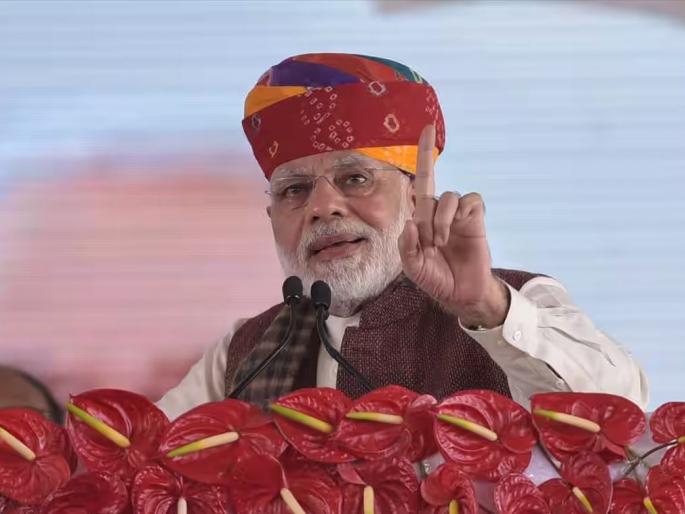 5 years of running each other out; Modi's ironic criticism of Congress | एकमेकांना रनआऊट करण्यात गेली ५ वर्षे; मोदींची कॉंग्रेसवर टीका 5 years of running each other out; Modi's ironic criticism of Congress | एकमेकांना रनआऊट करण्यात गेली ५ वर्षे; मोदींची कॉंग्रेसवर टीका