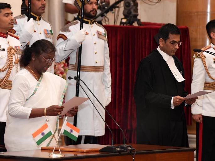 Close relationship of Chandrachud family with Sawantwadi chief justice of india | सरन्यायाधीश धनंजय चंद्रचूड यांच्या कुटुंबियांचे सावंतवाडीशी जवळचे नाते Close relationship of Chandrachud family with Sawantwadi chief justice of india | सरन्यायाधीश धनंजय चंद्रचूड यांच्या कुटुंबियांचे सावंतवाडीशी जवळचे नाते