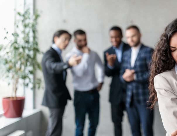 In which companies increased sexual abuse? 31% growth in 2023 | कोणत्या कंपन्यांमध्ये वाढले लैंगिक शोषण? २०२३ मध्ये ३१ % वाढ In which companies increased sexual abuse? 31% growth in 2023 | कोणत्या कंपन्यांमध्ये वाढले लैंगिक शोषण? २०२३ मध्ये ३१ % वाढ