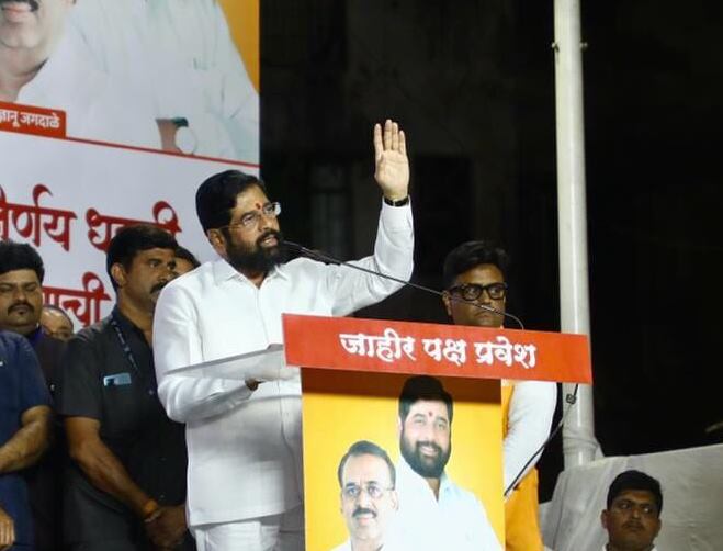 'Abhi to ye zhanki hai, agla station baki hai', Says Eknath Shinde | ‘अभी तो ये झाॅंकी है, अगला स्टेशन बाकी है’ 'Abhi to ye zhanki hai, agla station baki hai', Says Eknath Shinde | ‘अभी तो ये झाॅंकी है, अगला स्टेशन बाकी है’