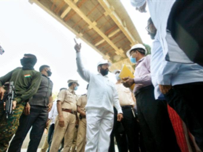 Metro 4 will be completed by December 2023, inspection by Eknath Shinde | मेट्रो चारचे काम डिसेंबर २०२३ पर्यंत पूर्ण करणार, एकनाथ शिंदेंकडून पाहणी Metro 4 will be completed by December 2023, inspection by Eknath Shinde | मेट्रो चारचे काम डिसेंबर २०२३ पर्यंत पूर्ण करणार, एकनाथ शिंदेंकडून पाहणी