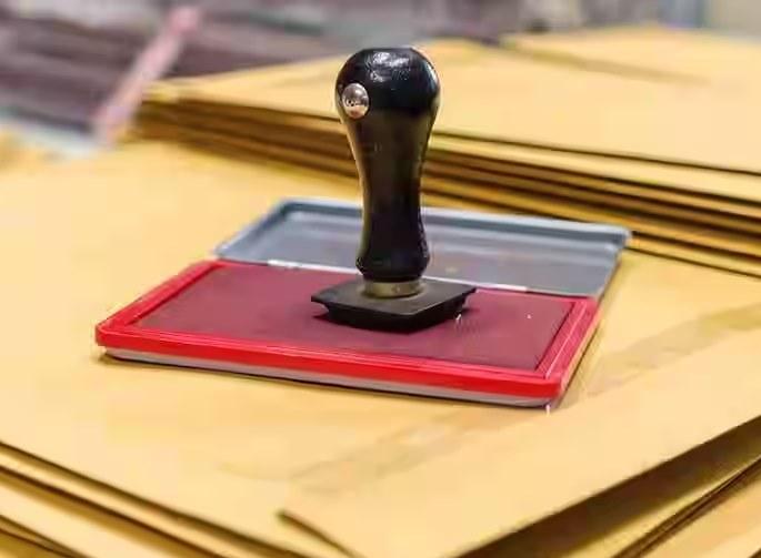 Raigad Postal Department tops new account openings; 60 thousand 125 new accounts | रायगड डाक विभाग नवे खाते उघडण्यात अव्वल; ६० हजार १२५ नवीन खाती Raigad Postal Department tops new account openings; 60 thousand 125 new accounts | रायगड डाक विभाग नवे खाते उघडण्यात अव्वल; ६० हजार १२५ नवीन खाती