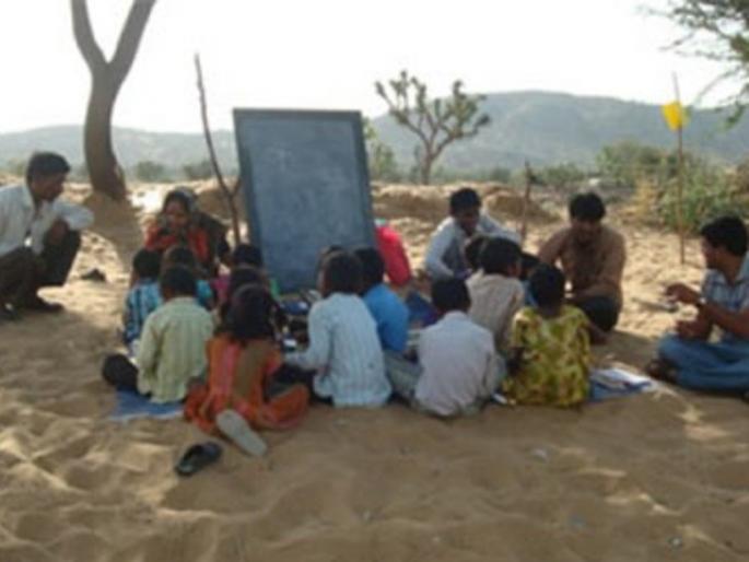 District-wide examination of 22,578 illiterate students in Thane district on Sunday! | ठाणे जिल्ह्यातील २२,५७८ असाक्षरांची रविवारी जिल्ह्याभरात परीक्षा ! District-wide examination of 22,578 illiterate students in Thane district on Sunday! | ठाणे जिल्ह्यातील २२,५७८ असाक्षरांची रविवारी जिल्ह्याभरात परीक्षा !