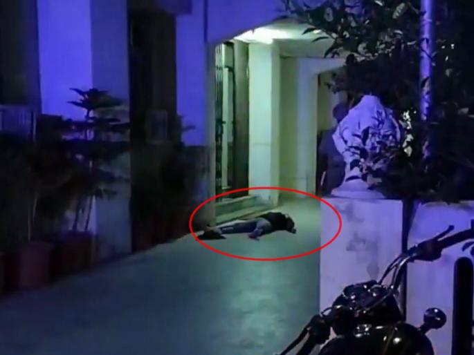Shocking! Woman drinking liquor shot dead in Gurdwara area Patiala in Punjab | धक्कादायक ! गुरुद्वारा परिसरात दारु पिणाऱ्या महिलेची गोळी मारून हत्या Shocking! Woman drinking liquor shot dead in Gurdwara area Patiala in Punjab | धक्कादायक ! गुरुद्वारा परिसरात दारु पिणाऱ्या महिलेची गोळी मारून हत्या