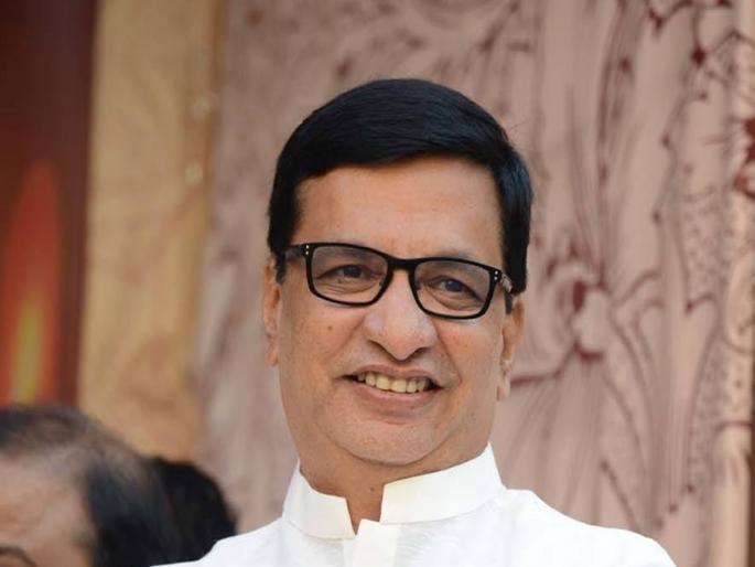 'We also have photographs of Jode and your leader', Balasaheb Thorat told the BJP | 'आमच्याकडेही जोडे अन् तुमच्या नेत्याचे फोटो आहेत', थोरातांनी भाजपला सुनावलं 'We also have photographs of Jode and your leader', Balasaheb Thorat told the BJP | 'आमच्याकडेही जोडे अन् तुमच्या नेत्याचे फोटो आहेत', थोरातांनी भाजपला सुनावलं