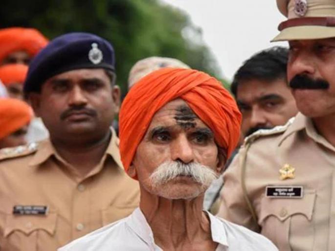 Violation of corona rules in Bhide Guruji's program, crime against 400 people | भिडे गुरुजींच्या कार्यक्रमात कोरोना नियमांचे उल्लंघन, 400 जणांविरुद्ध गुन्हा Violation of corona rules in Bhide Guruji's program, crime against 400 people | भिडे गुरुजींच्या कार्यक्रमात कोरोना नियमांचे उल्लंघन, 400 जणांविरुद्ध गुन्हा