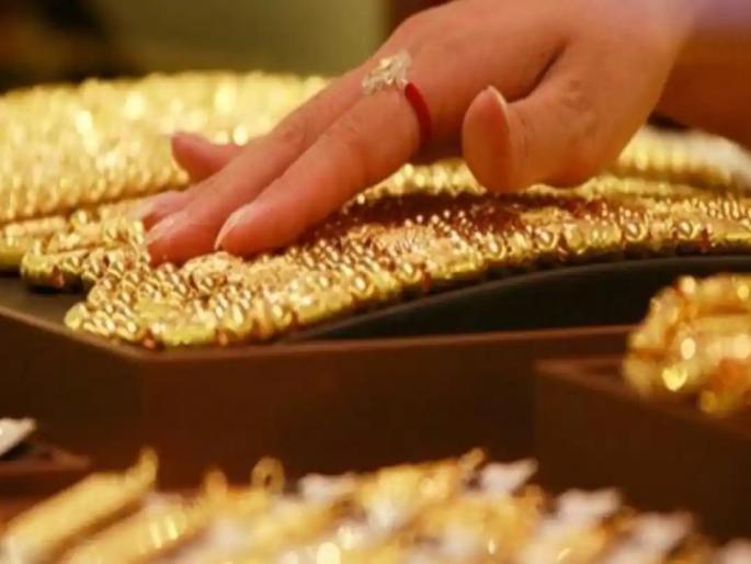 One and a half lakh jewelery seized in burglary case in latur | घरफोडीच्या गुन्ह्यातील सव्वा लाखाचे दागिने हस्तगत, एकाला अटक One and a half lakh jewelery seized in burglary case in latur | घरफोडीच्या गुन्ह्यातील सव्वा लाखाचे दागिने हस्तगत, एकाला अटक