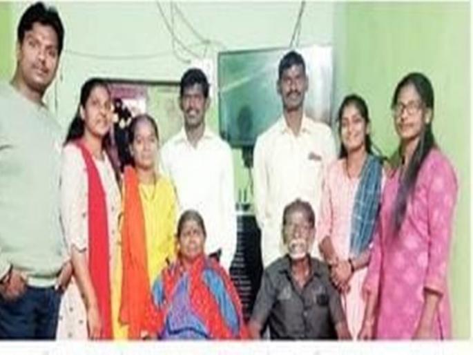 The husband left Saath.. But without wavering, PSI became a soldier's daughter in akkalkot | पतीने सोडली साथ.. मात्र न डगमगता शिपायाची मुलगी बनली पीएसआय The husband left Saath.. But without wavering, PSI became a soldier's daughter in akkalkot | पतीने सोडली साथ.. मात्र न डगमगता शिपायाची मुलगी बनली पीएसआय