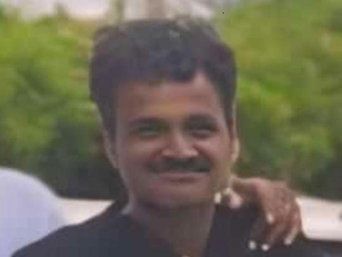 Pedestrian killed in high-speed motorcycle collision | भरधाव मोटारसायकल धडकेत पादचारी ठार; अपघातात दुचाकीस्वार जखमी Pedestrian killed in high-speed motorcycle collision | भरधाव मोटारसायकल धडकेत पादचारी ठार; अपघातात दुचाकीस्वार जखमी