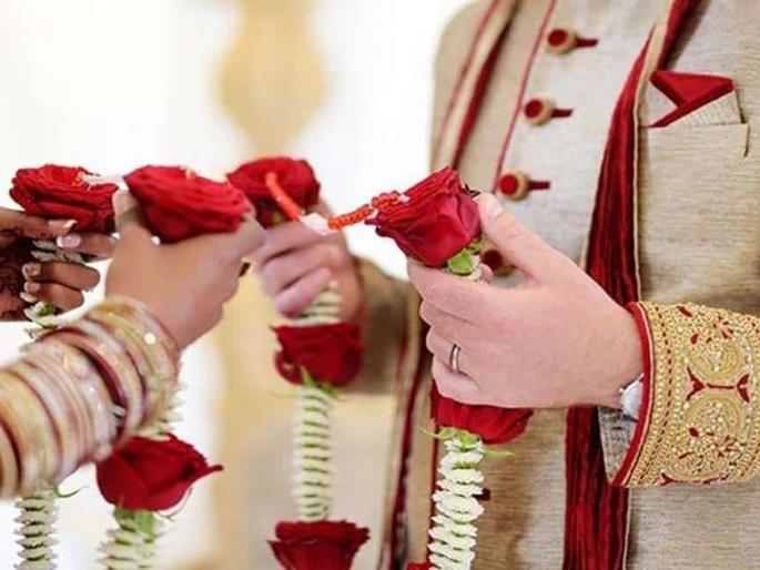 Marriage: The time to give dowry is on Navradeva, this is the grief of married youth in villages for bride | Marriage: हुंडा देण्याची वेळ नवरदेवावर, 'लग्नाळू' युवकांची गावागावात हीच व्यथा