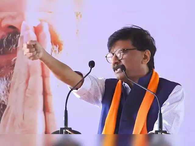 Vishal Patil's pilot will land the plane in Gujarat | "विशाल पाटील यांचे पायलट गुजरातला विमान उतरवतील" Vishal Patil's pilot will land the plane in Gujarat | "विशाल पाटील यांचे पायलट गुजरातला विमान उतरवतील"