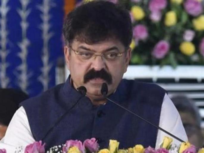 Why Fadnavis remembers petrol-diesel late - Jitendra Awhad | फडणवीस हनुमान चालिसावरुन इंधनावर कसे आले? जितेंद्र आव्हाडांचा सवाल Why Fadnavis remembers petrol-diesel late - Jitendra Awhad | फडणवीस हनुमान चालिसावरुन इंधनावर कसे आले? जितेंद्र आव्हाडांचा सवाल