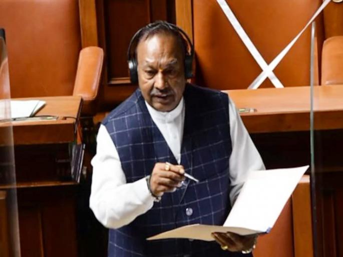 The son does not have a ticket of loksabha, the father's rebellion; A big decision will be taken by a big leader in BJP ishwarappa in karnataka | लेकाला तिकीट नाही, बापाचं बंड; भाजपातील बडा नेता घेणार मोठा निर्णय The son does not have a ticket of loksabha, the father's rebellion; A big decision will be taken by a big leader in BJP ishwarappa in karnataka | लेकाला तिकीट नाही, बापाचं बंड; भाजपातील बडा नेता घेणार मोठा निर्णय