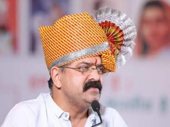 Bhide, a sociopath, struck him in time; Arrest demanded by Jitendra Awhad | "भिडे हा समाजघातक किडा, त्याला वेळीच ठेचा"; आव्हाडांकडून अटकेची मागणी Bhide, a sociopath, struck him in time; Arrest demanded by Jitendra Awhad | "भिडे हा समाजघातक किडा, त्याला वेळीच ठेचा"; आव्हाडांकडून अटकेची मागणी