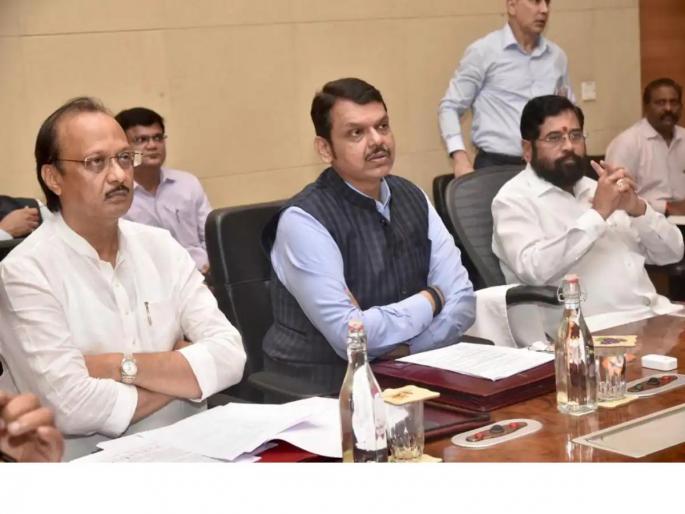 Brother-in-law brotherhood in elections; All party programs are similar | निवडणुकीत सगे-सोयऱ्यांची भाऊगर्दी; सर्वपक्षीय नातलगांचा कार्यक्रम Brother-in-law brotherhood in elections; All party programs are similar | निवडणुकीत सगे-सोयऱ्यांची भाऊगर्दी; सर्वपक्षीय नातलगांचा कार्यक्रम