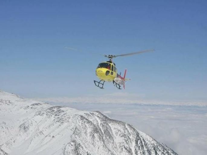 No helicopter for Kashmir, but money flies from the bank; This is how the fraud happened | काश्मीरसाठी हेलीकॉप्टर नाही, पण बँकेतून पैसे उडाले; अशी झाली फसवणूक No helicopter for Kashmir, but money flies from the bank; This is how the fraud happened | काश्मीरसाठी हेलीकॉप्टर नाही, पण बँकेतून पैसे उडाले; अशी झाली फसवणूक