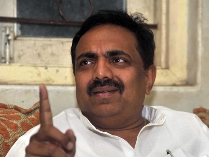 Jayant Patil : BJP's plot to overthrow the government, who is the leader of Sachin Waze? | Jayant Patil : भाजपाकडून सरकार पाडण्याचा डाव, सचिन वाझेचा म्होरक्या कोण? Jayant Patil : BJP's plot to overthrow the government, who is the leader of Sachin Waze? | Jayant Patil : भाजपाकडून सरकार पाडण्याचा डाव, सचिन वाझेचा म्होरक्या कोण?