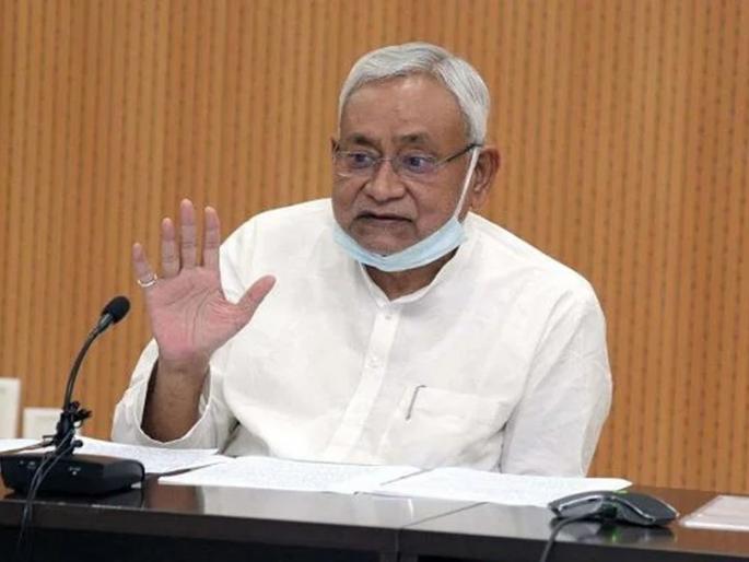 In Bihar, the recitation of Namaz on the streets will be stopped, the Chief Minister Nitish Kumar made it clear | बिहारमध्ये रस्त्यावरील नमाज पठण बंद होणार?, मुख्यमंत्र्यांनी स्पष्टच सांगितलं In Bihar, the recitation of Namaz on the streets will be stopped, the Chief Minister Nitish Kumar made it clear | बिहारमध्ये रस्त्यावरील नमाज पठण बंद होणार?, मुख्यमंत्र्यांनी स्पष्टच सांगितलं