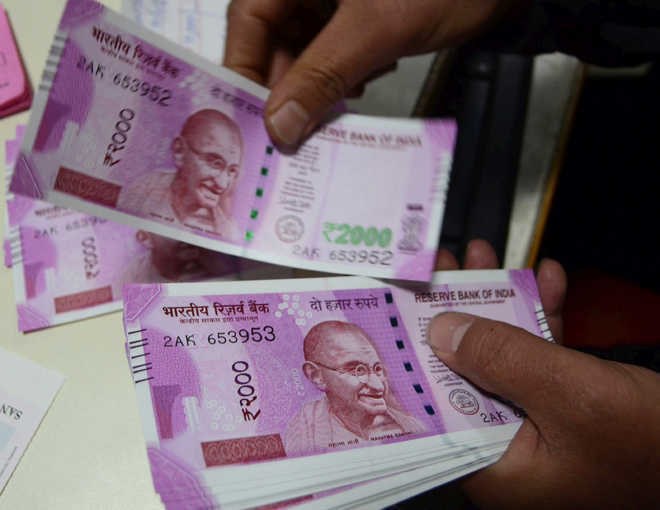 Nephew demanded a ransom of one crore from uncle | मामाकडे भाच्याने मागितली एक कोटीची खंडणी Nephew demanded a ransom of one crore from uncle | मामाकडे भाच्याने मागितली एक कोटीची खंडणी