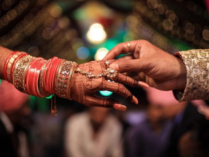 Danger to her husband.. She left her husband in Khandesh and moved to Rajasthan | पतीला धोका.. खान्देशात नवरा सोडून तिने राजस्थानात केला दुसरा घरठाव Danger to her husband.. She left her husband in Khandesh and moved to Rajasthan | पतीला धोका.. खान्देशात नवरा सोडून तिने राजस्थानात केला दुसरा घरठाव