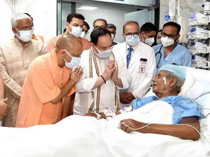 PM Modi's phone call to Kalyan Singh's grandson, inquiries about treatment and health | माजी मुख्यमंत्री कल्याणसिंह यांची प्रकृती चिंताजनक, PM मोदींनी साधला नातवाशी संवाद PM Modi's phone call to Kalyan Singh's grandson, inquiries about treatment and health | माजी मुख्यमंत्री कल्याणसिंह यांची प्रकृती चिंताजनक, PM मोदींनी साधला नातवाशी संवाद