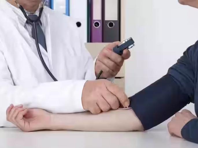 Become a doctor with a one-year internship; Opportunity to work or study | एक वर्ष इंटर्नशिप करून डॉक्टर बना; काम वा अभ्यास करण्याची मुभा Become a doctor with a one-year internship; Opportunity to work or study | एक वर्ष इंटर्नशिप करून डॉक्टर बना; काम वा अभ्यास करण्याची मुभा