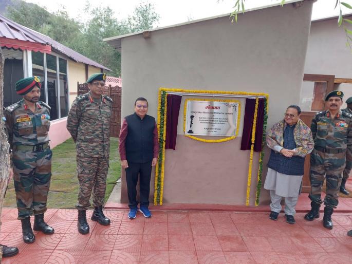 Memorial Home for Kargil Jawans by 'Lokmat' | कारगिल जवानांसाठी ‘लोकमत’ तर्फे मेमोरियल होम Memorial Home for Kargil Jawans by 'Lokmat' | कारगिल जवानांसाठी ‘लोकमत’ तर्फे मेमोरियल होम