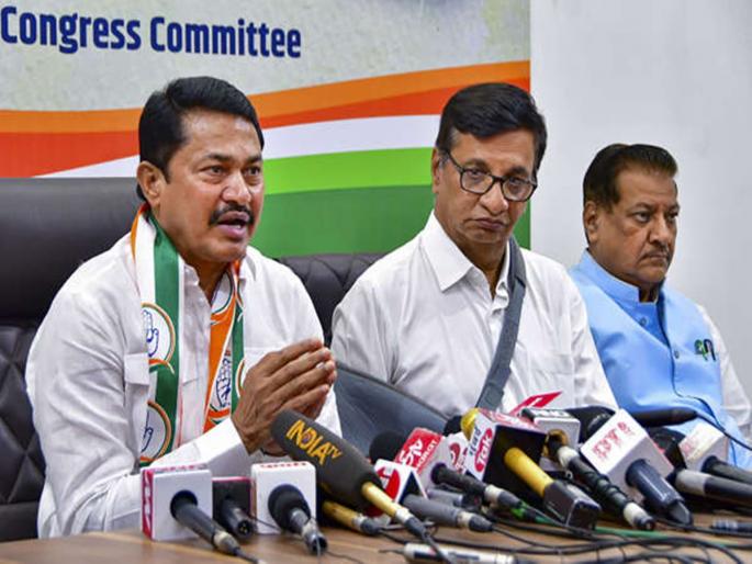 The understanding of the young, the life of the old in the pot | काँग्रेसची बैठक, थोरातांचा समजूतदारपणा; पटोलेंचा जीव भांड्यात The understanding of the young, the life of the old in the pot | काँग्रेसची बैठक, थोरातांचा समजूतदारपणा; पटोलेंचा जीव भांड्यात