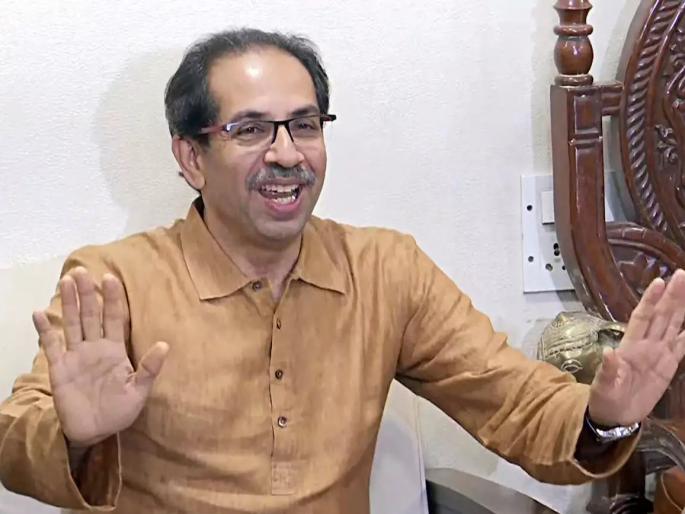 As the number of patients increased, MNS protested against the 'I am responsible', Shiv Sena sponsored campaign, kirtikumar shinde | रुग्णसंख्या वाढली की 'मी जबाबदार', शिवसेना पुरस्कृत कॅम्पेनचा मनसे निषेध As the number of patients increased, MNS protested against the 'I am responsible', Shiv Sena sponsored campaign, kirtikumar shinde | रुग्णसंख्या वाढली की 'मी जबाबदार', शिवसेना पुरस्कृत कॅम्पेनचा मनसे निषेध