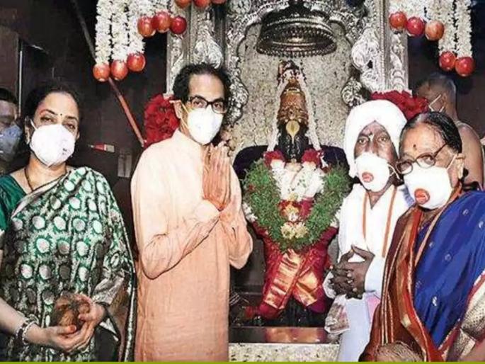 Will Fadnavis get the opportunity he missed in 2018 or will Uddhav Thackeray take the steering wheel again? | Uddhav Thackeray: मंदिर समितीकडून उद्धव ठाकरेंना निमंत्रण, आषाढीसाठी मुख्यमंत्र्यांना बोलवण Will Fadnavis get the opportunity he missed in 2018 or will Uddhav Thackeray take the steering wheel again? | Uddhav Thackeray: मंदिर समितीकडून उद्धव ठाकरेंना निमंत्रण, आषाढीसाठी मुख्यमंत्र्यांना बोलवण